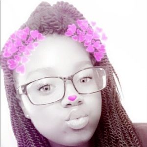 Meet your Posher, Alisa